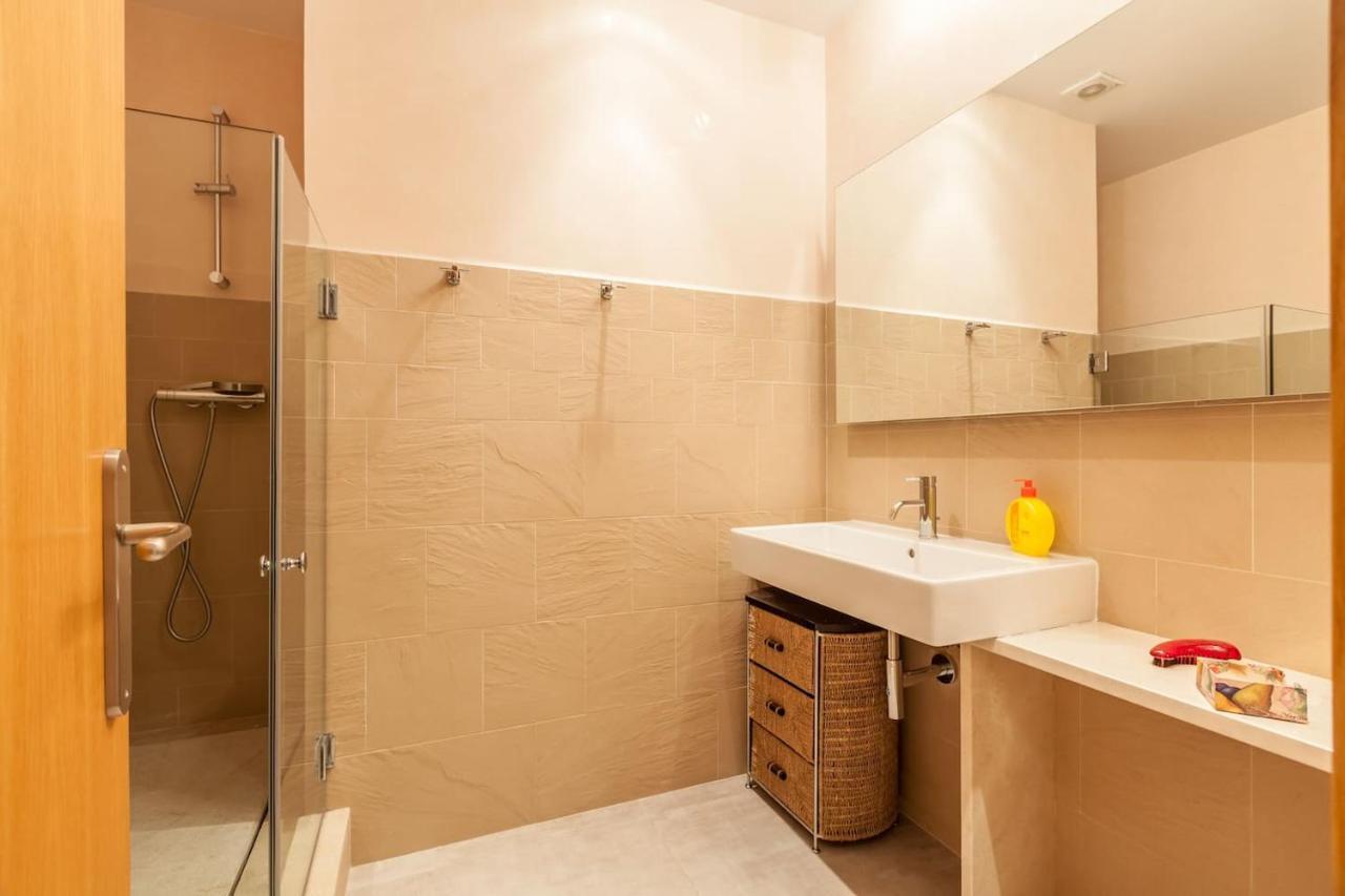 Apartamento Con Encanto En El Barrio De Santa Cruz إشبيلية المظهر الخارجي الصورة